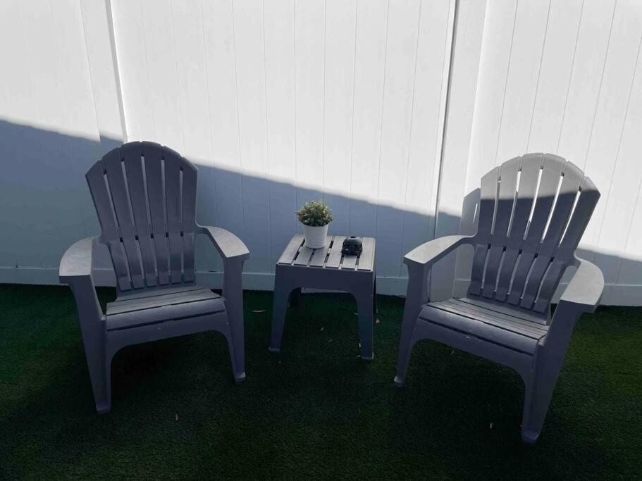 The Little Paris Suite Tampa Luaran gambar